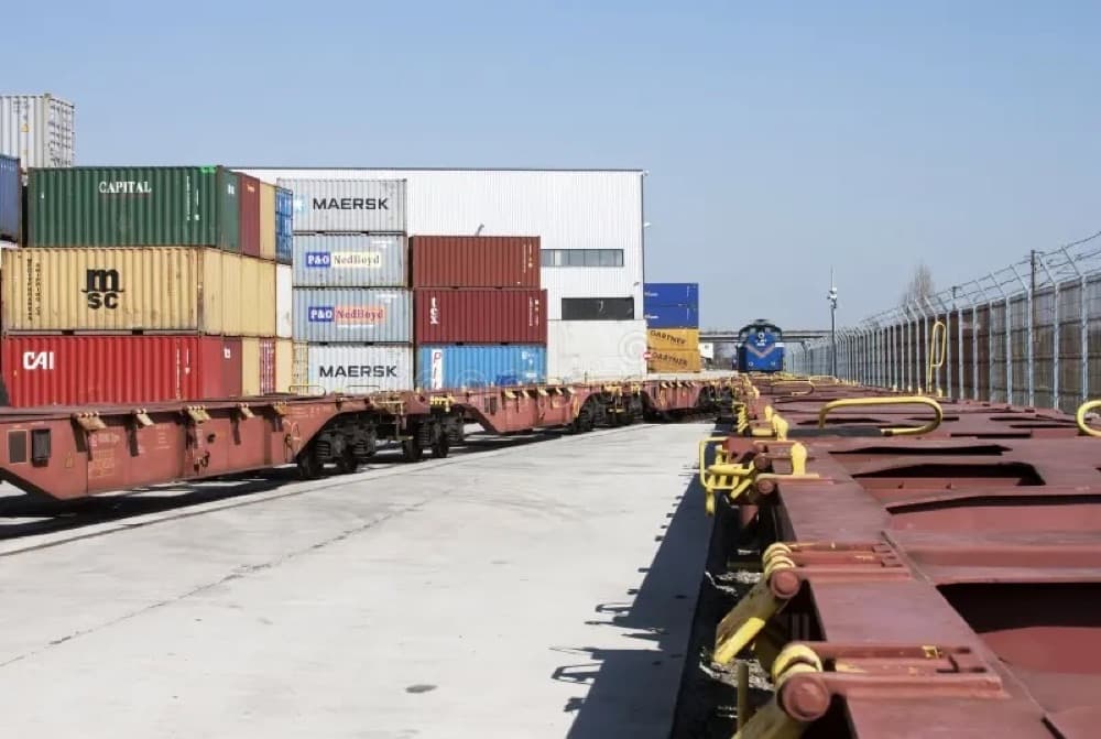 Automatic Container Locking & Securing
